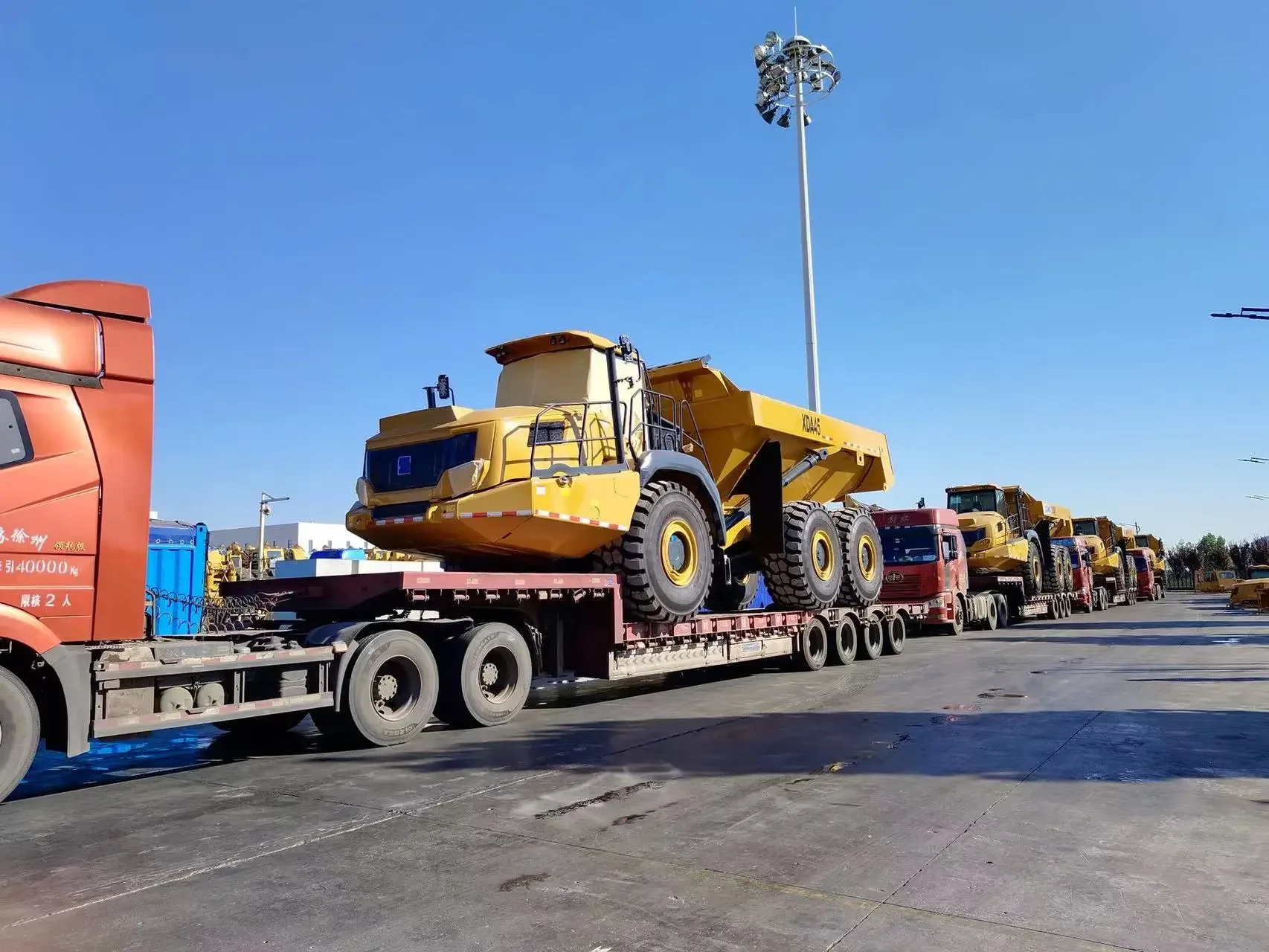 Большой производительный карьерный грузовик 30 тонн сочлененный 4wd 6*4 самосвал XDA30 для продажи