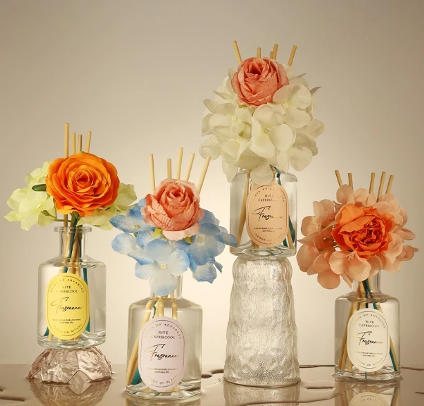 200ml New Luxury Design  private label Transparent Glass Bottle Reed Diffuser For Home Office Bedroom Decor