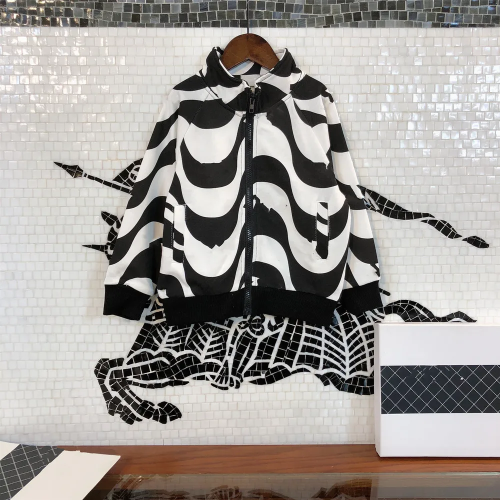 
Cheap hot sale top quality latest black and white stripe long sleeve autumn classic suits sport for boys from 5 to 8yrs old 