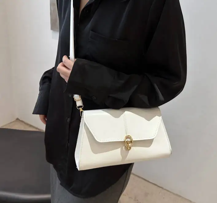 2024 Woman Bags Luxury Handbags Vintage PU Designer for Ladies Wholesale Fashion Square Shoulder Bag with Lock Decoration