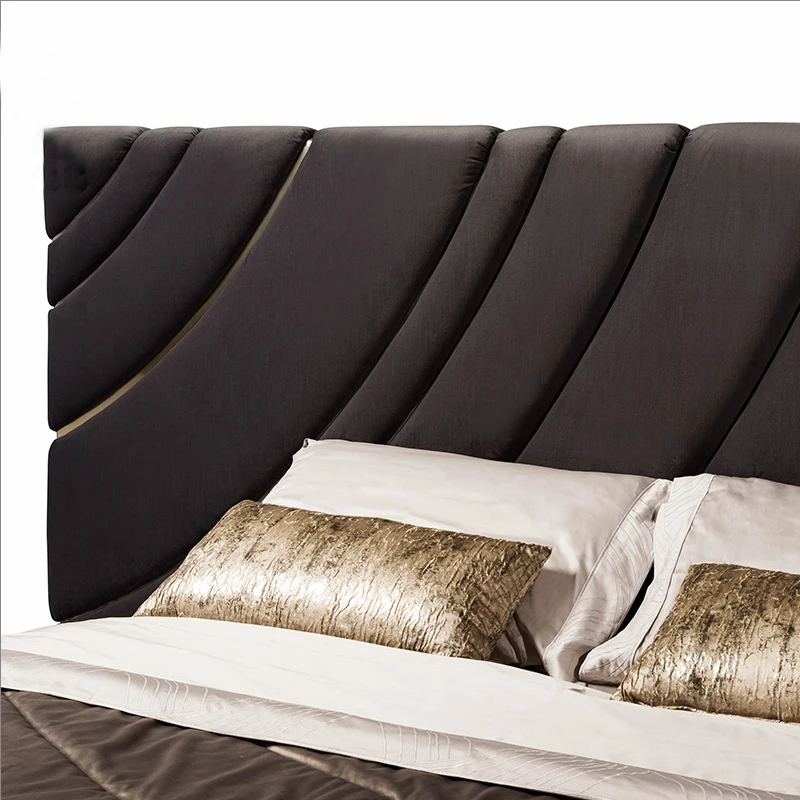 Итальянские современные новейшие дизайнерские кровати из мягкой кожи, размер King, 1,8 м, комплект двуспальной кровати, одеяло, мебель из искусственной кожи, Золотая легкая Роскошная спальня