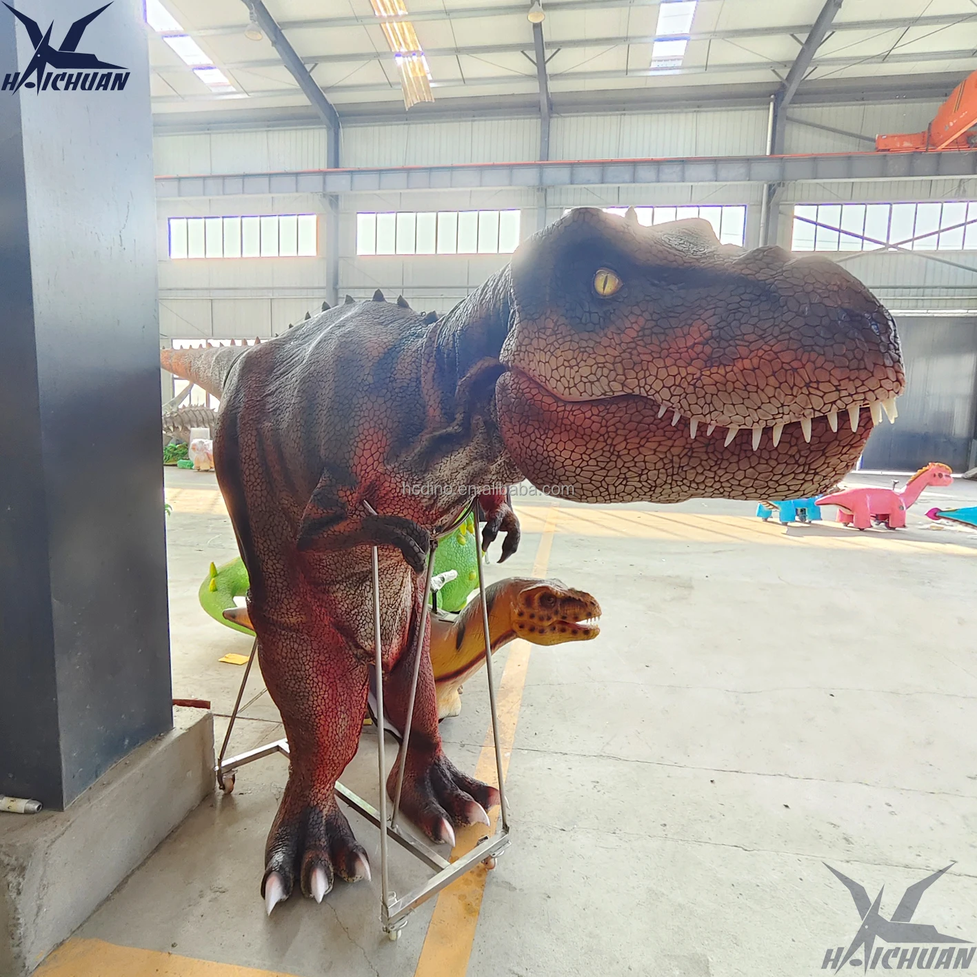 Lifelike Realistic Horror Halloween Costume Animatronic t rex Dinosaur Costume for Indoor Theme Playground