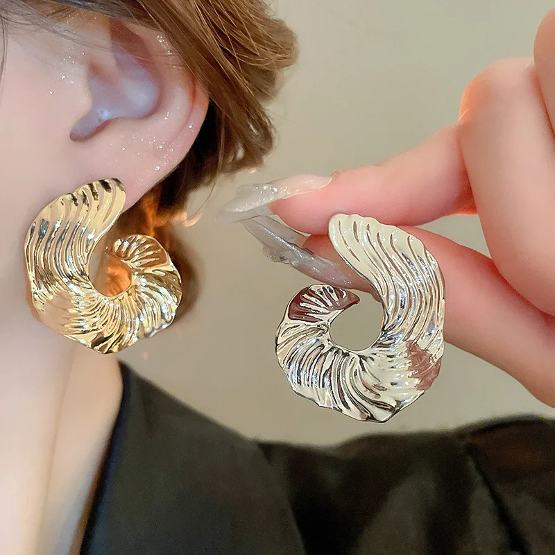 Silver Needle Irregular Geometric Pattern Unique Popular European and American Advanced wholesale Stud Earrings for Women