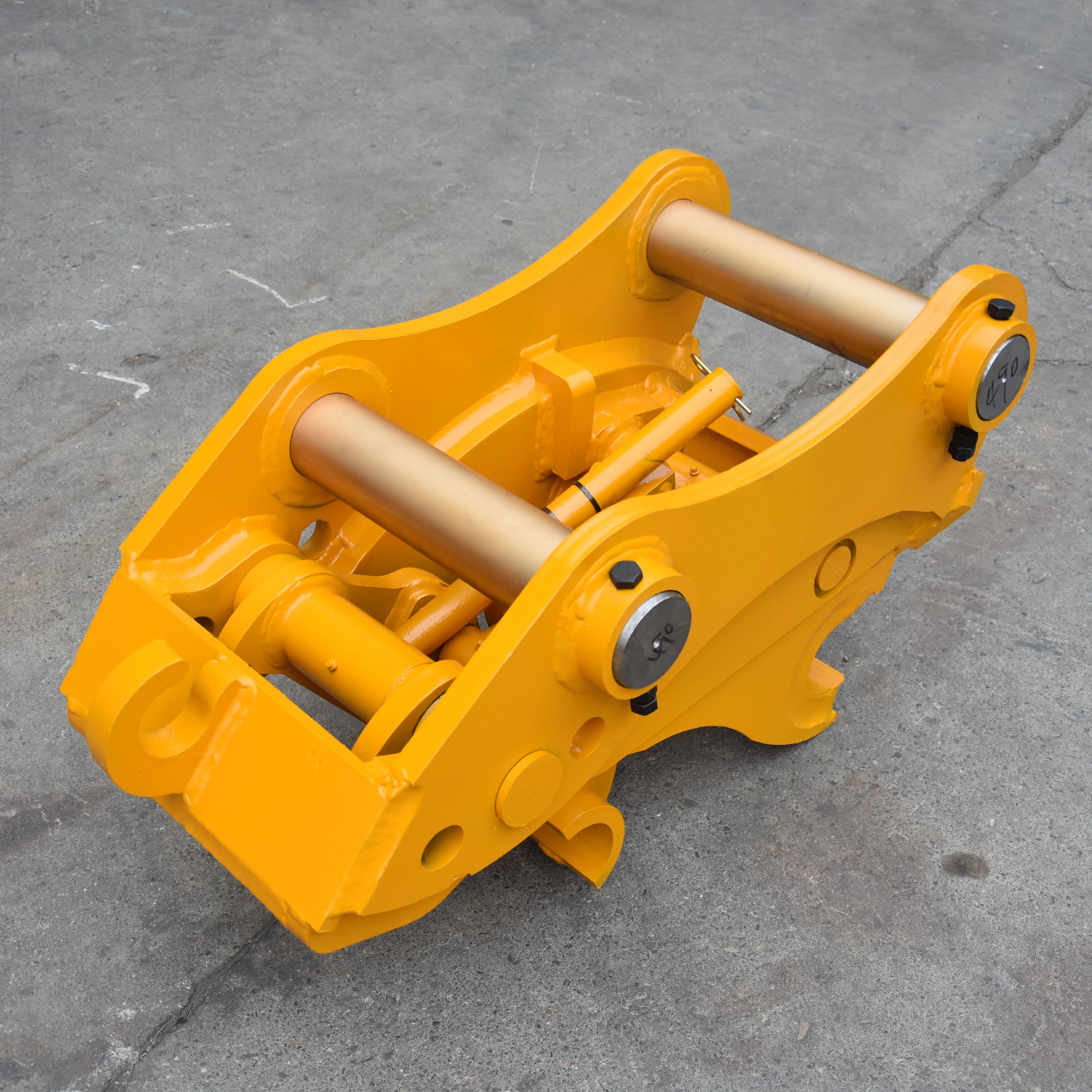 Hydraulic double locking quick hitch coupler tilting rotator hitch for excavators