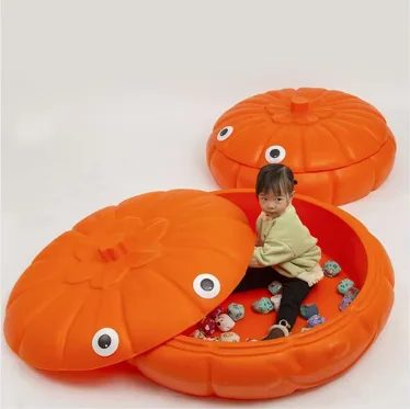 Cute plastic sandbox toys for children with various shapes plastic sandbox toys for kindergarten