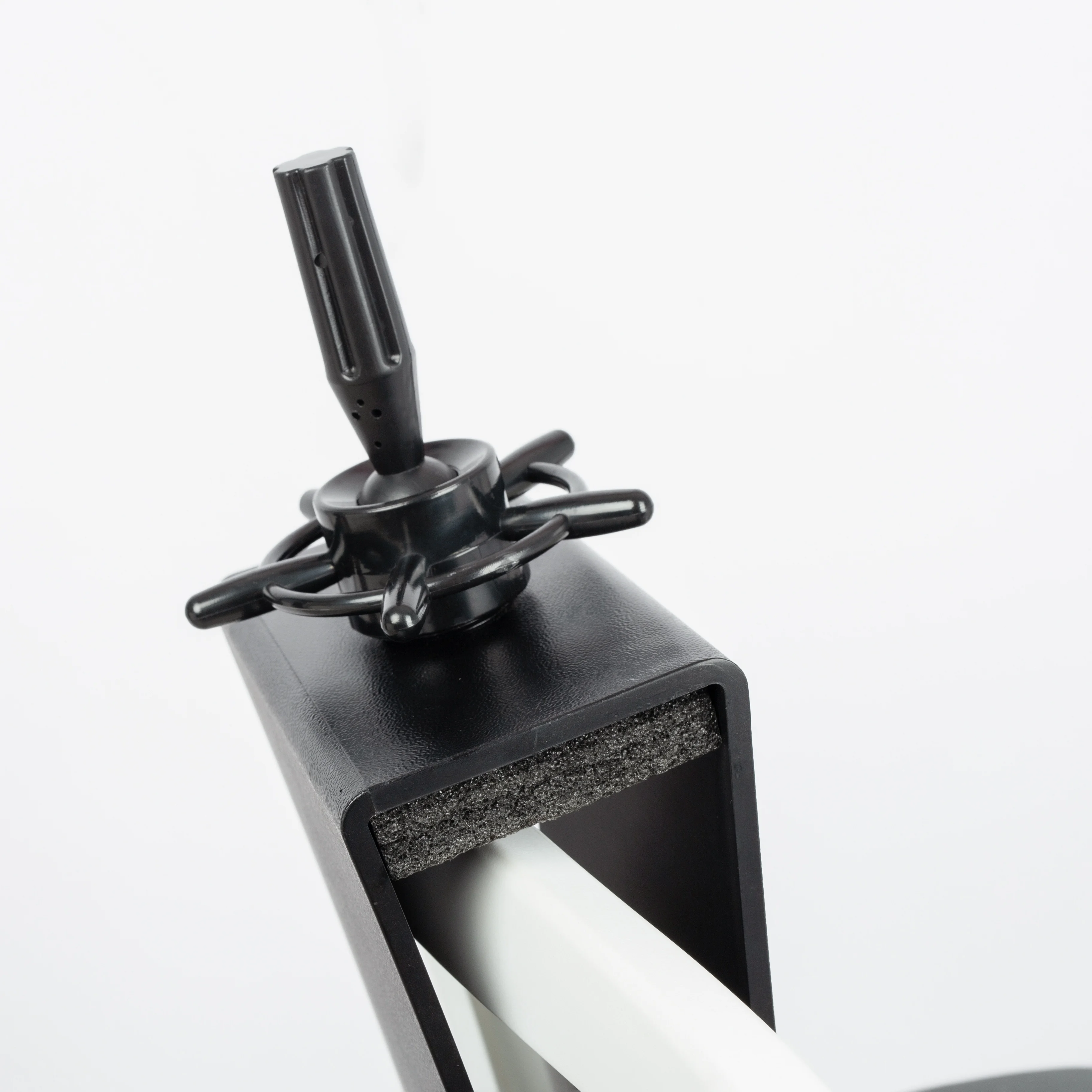 Sturdy and Durable Mannequin Head Clamp Stand Wig Head Clamp Stand osmetology Hairdressing Training Holder Seat Back Clamp