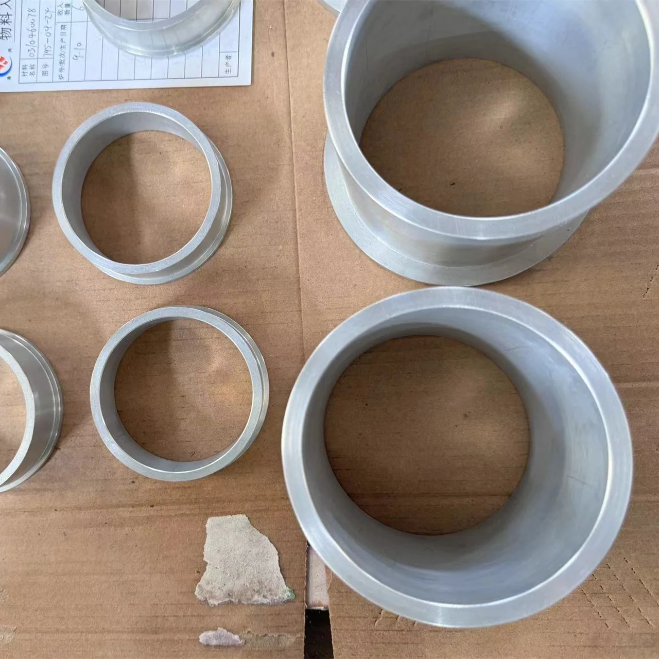 ZA10-5 Zinc Bushing Are Used In Industrial Production, Fine Casting Process And Good After-sales Service