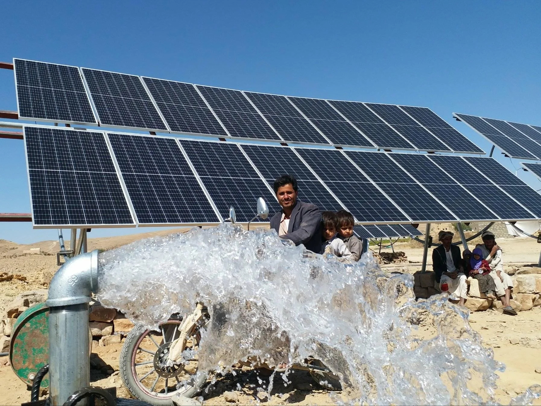 Bedford 90KW 50hz to 60hz off grid solar pump inverter solar vfd dc converter