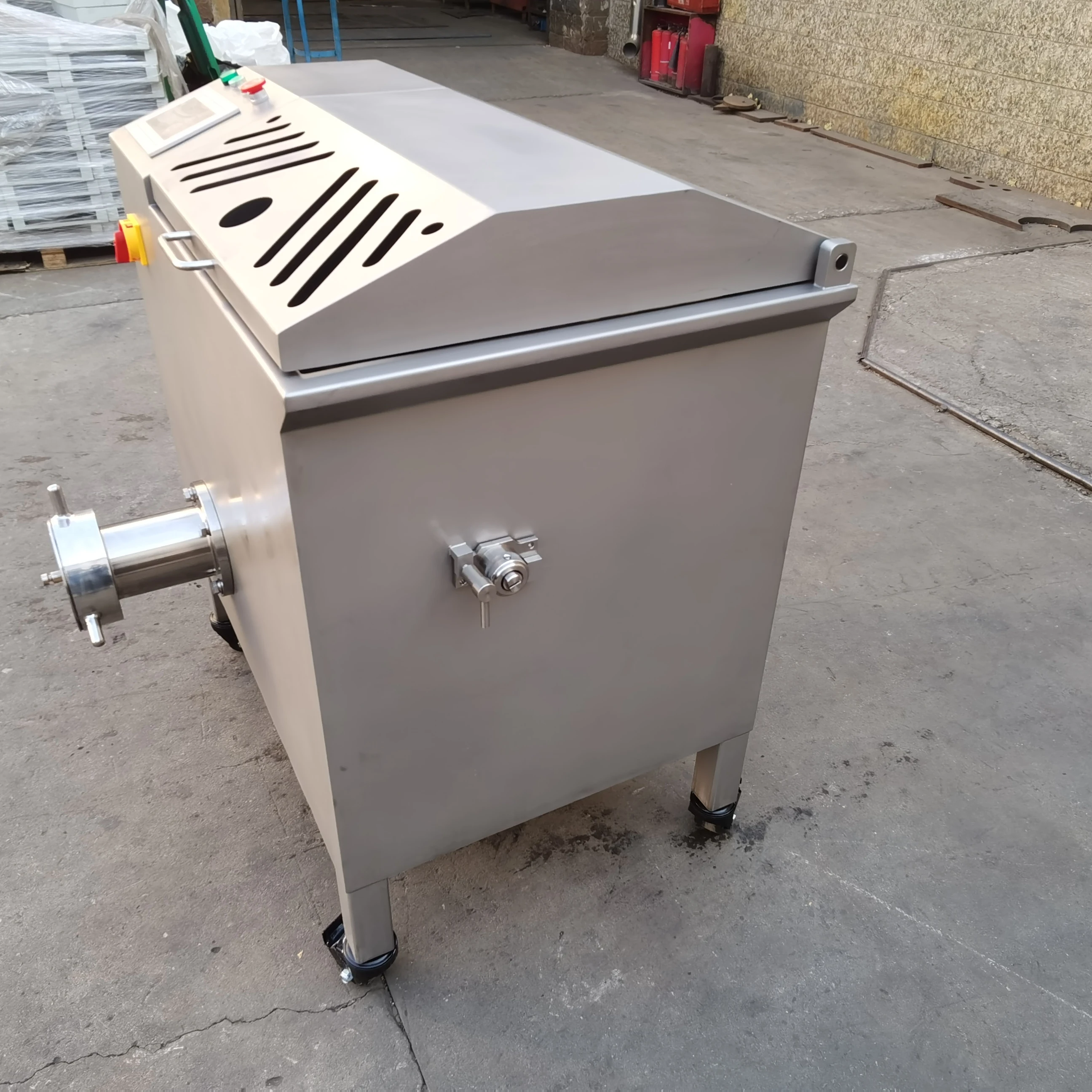 100L CNC Large Capacity Fresh Fish Mutton Beef Chicken Chopping Grinding Slicing Chopper Machine Meat Mixer Machine