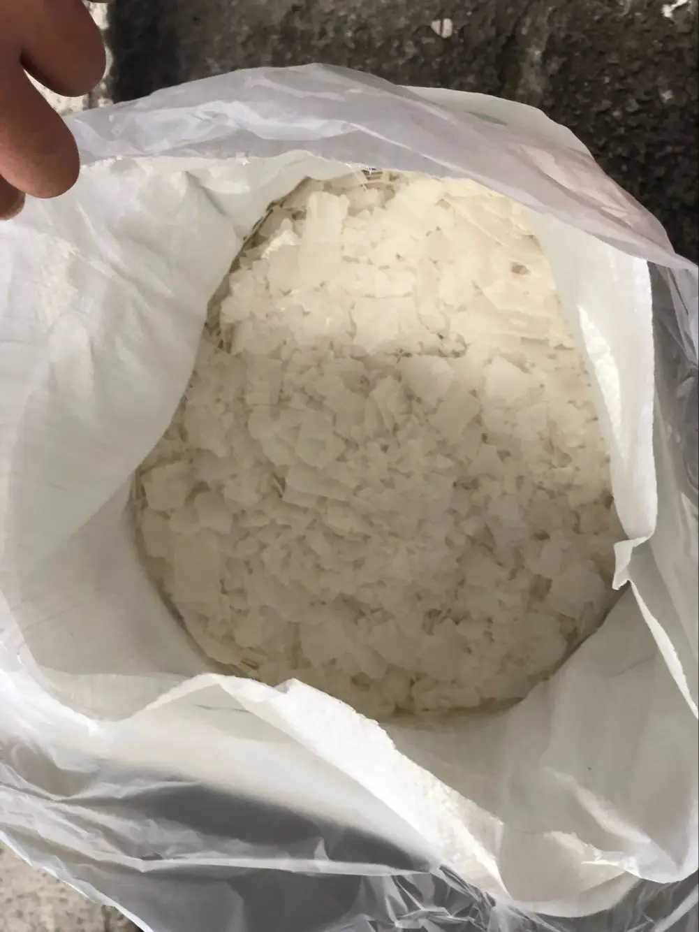 Содовые хлопья 99% жемчужины моющее средство для очистки каустической
