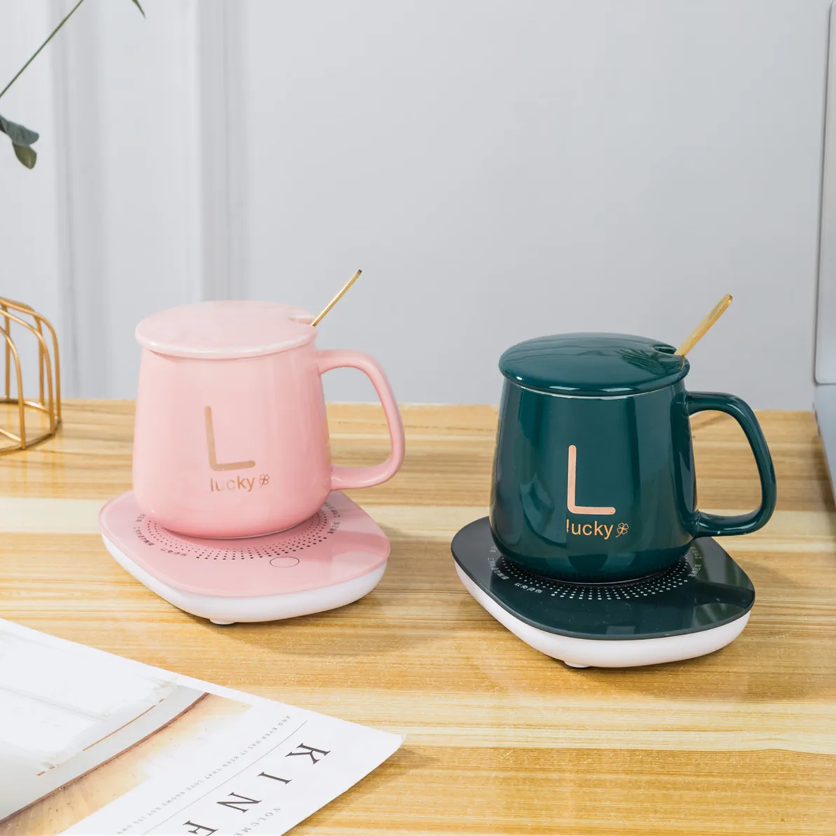 Custom color cup ceramic coffee thermostatic coffee cup with charger