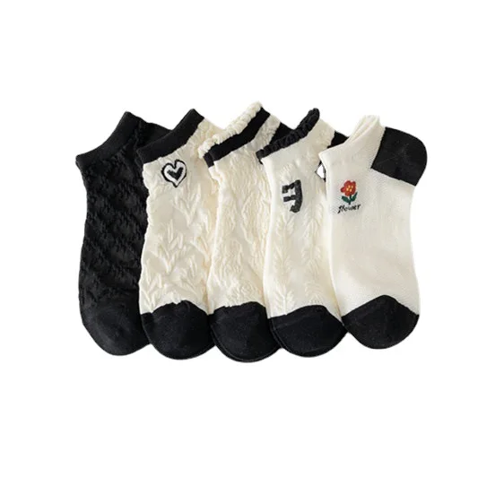 Wholesale Flower Ankle Women Socks White Black Color Cotton Low Tube Ladies Short Tidal Socks