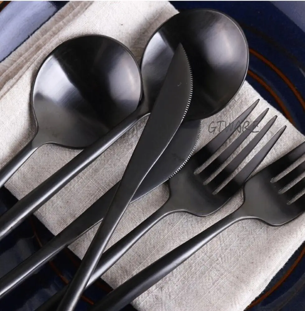 Набор столовых приборов с покрытием из нержавеющей стали
