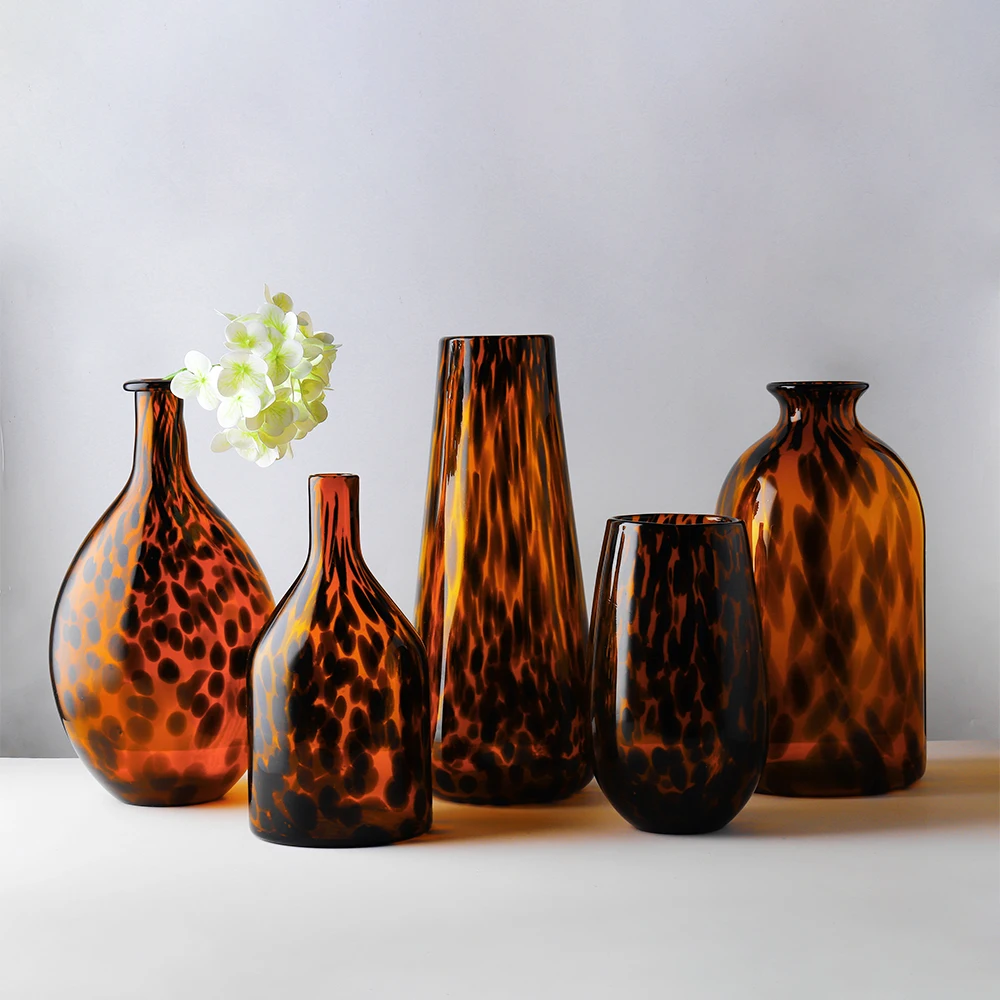 Creative Hand Made Blown Amber Leopard Tall  Crystal Art Glass Vase Set  Hydroponic  for Flower Wedding Decorative