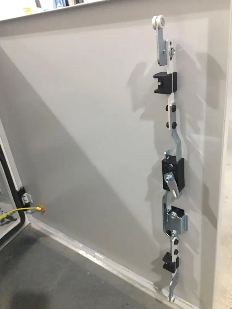 Уличный шкаф с телекоммуникацией из оцинкованной стали IP55, вентиляторы для кондиционера, система охлаждения