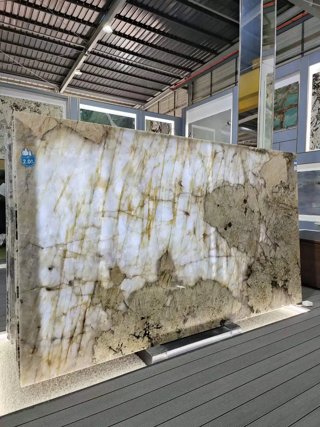 Custom Luxury Brazilian Decor Pandora Quartzite Slabs Backlit Big Crystal Pandora Patagonia Granite for Villa Project