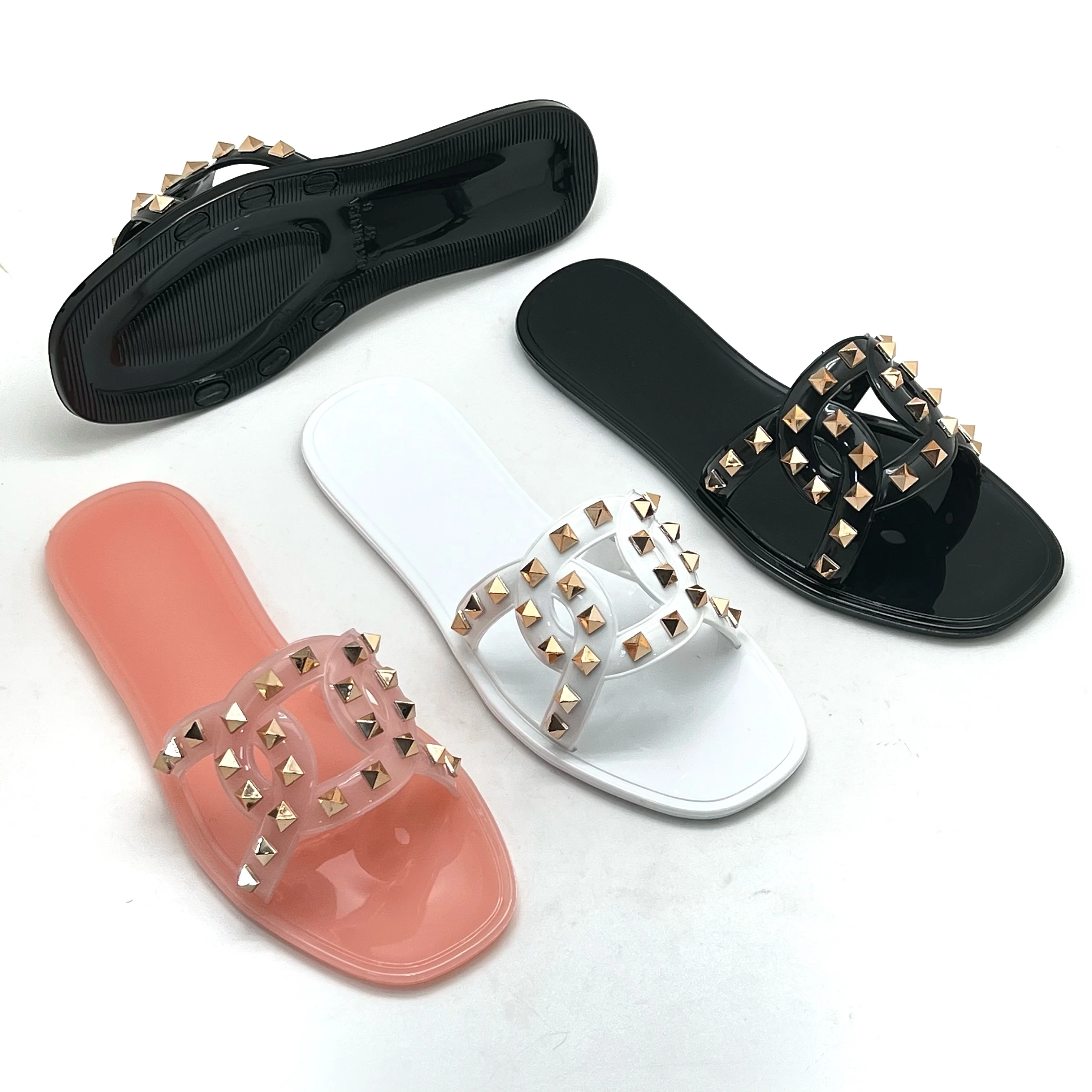 Luxury Sandals Women Flat Shoes Ladies Casual Rivet Flat Sandal Pvc Plastic Sandal Fancy Women Jelly Shoes