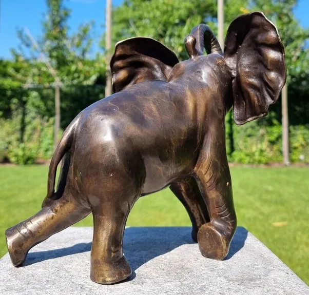 Antique Designer Bronze Golden Elephant Sculpture for Garden Decoration Indian Manufacturer