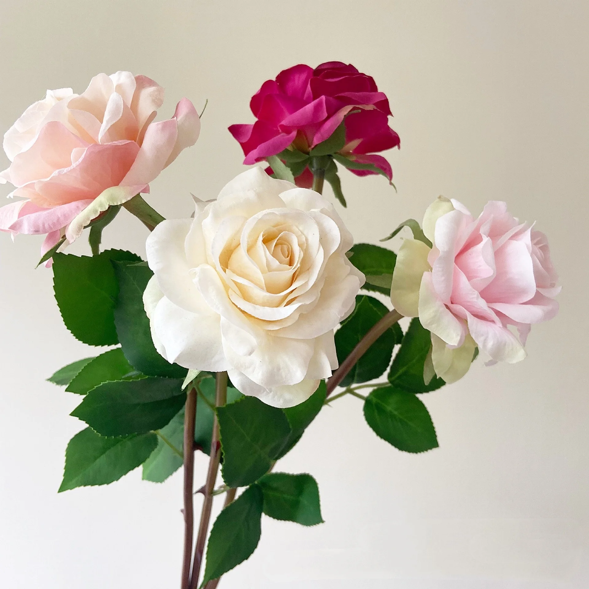 A-800 High Quality Artificial Flower Rose Light Pink Silk Roses Realistic Pink Roses Flower
