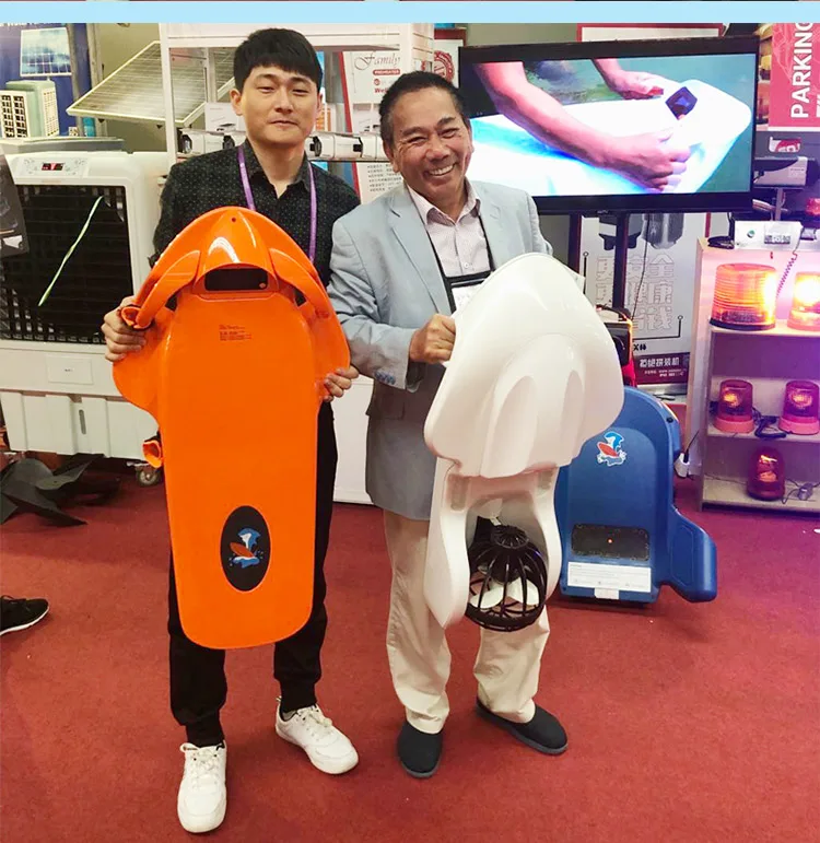 Super New  Surfing Product For Multiplayer Lampuga Electric Hydrofoil Electric Surfboard Jet Electric Surfboard Motor
