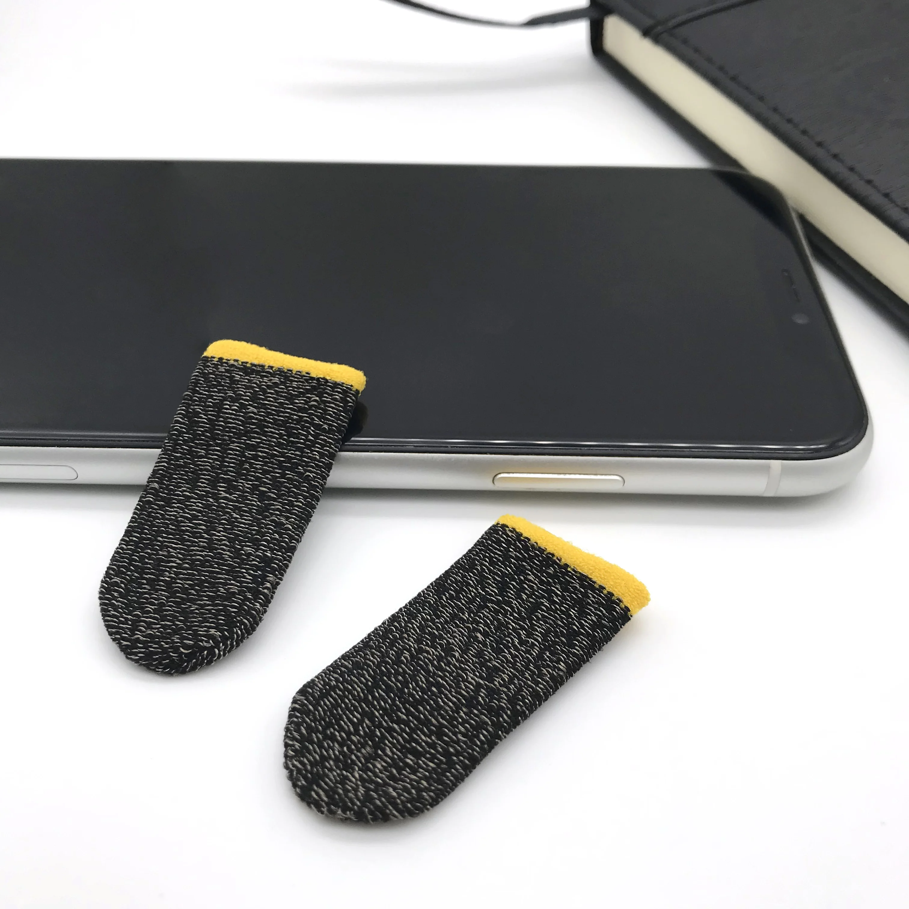 Напальчник для мобильных игр с защитой от пота