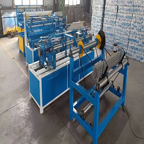 Eco chain link fence making machine from chinese factory diamond mesh making machine