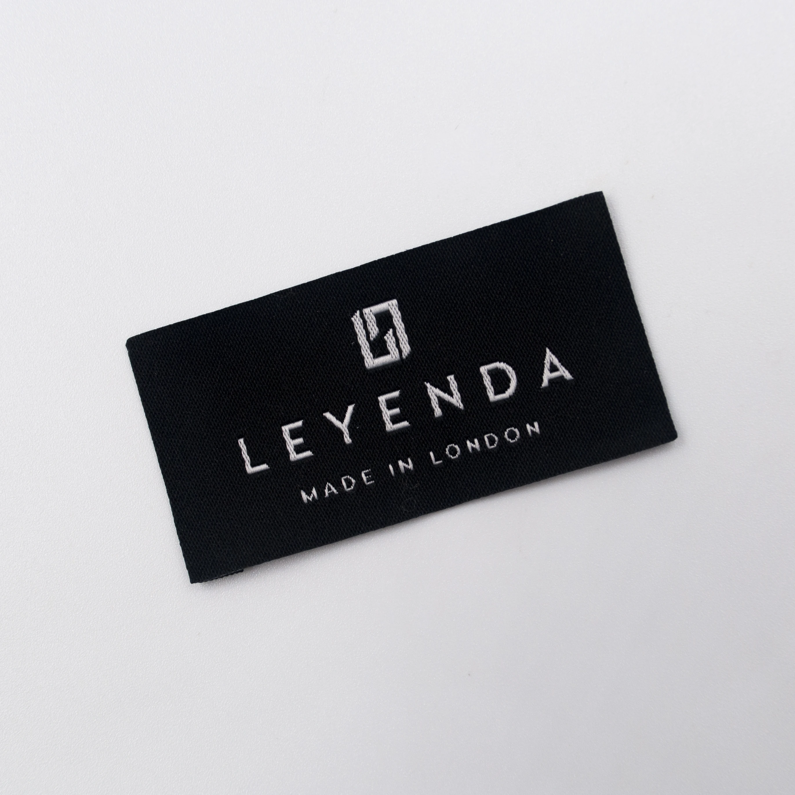 Custom Machine Woven Damask Brand Name Neck Tags Labels for Clothings