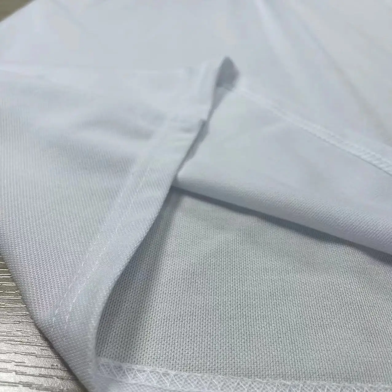 China Panic Buying Polyester Men Quick Drying Short Sleeve Polo Shirts for Work and Gym Manufactures Men Polo T-Shirt