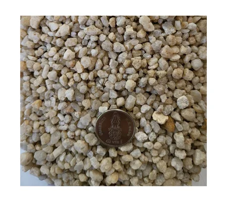 Non-Metallic Mineral Deposits of Silica Sand and Quartz Gravel QG#0 3/7 (7-3 mm) Granulated Sand Chemicals from Thailand