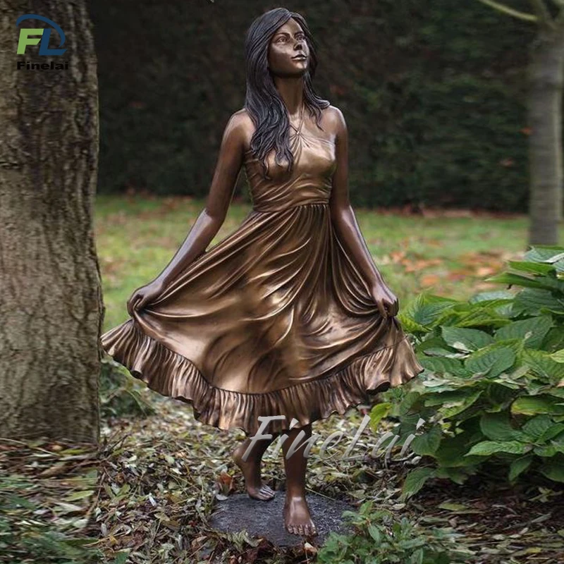 Finelai good quality outdoor decorative metal bronze woman statue