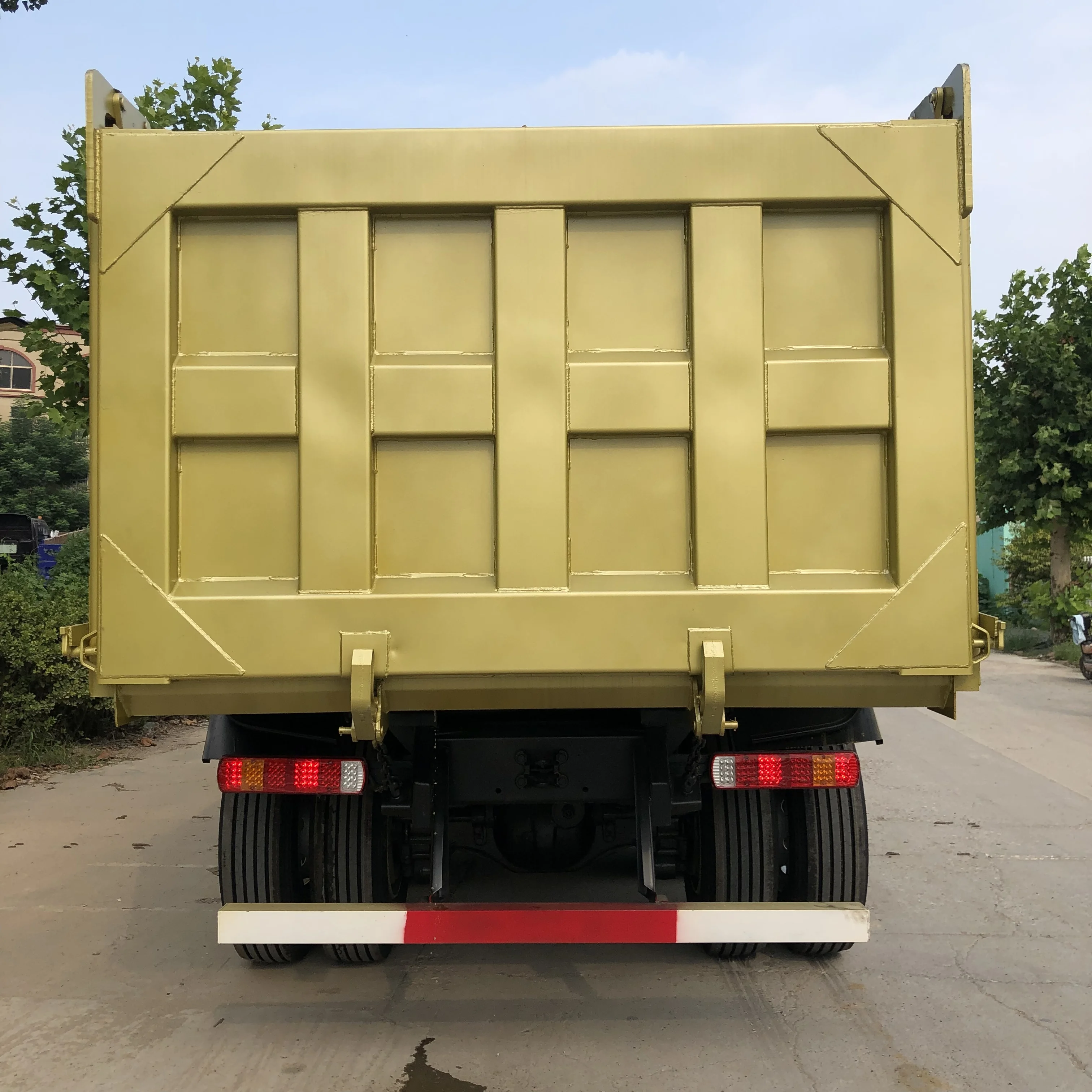 Used and New Shacman 8*4 Tipper Dumper Truck F3000 X3000 Chacman 6X4 Mining 50tons Tipper Truck Dump Truck