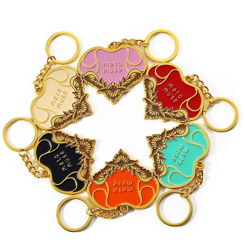 2024 New Arrival Key Chain Metal Zinc Alloy Colorful Soft Enamel Keychain Custom Design Heart Shape Gold 3D Beautiful Key Ring