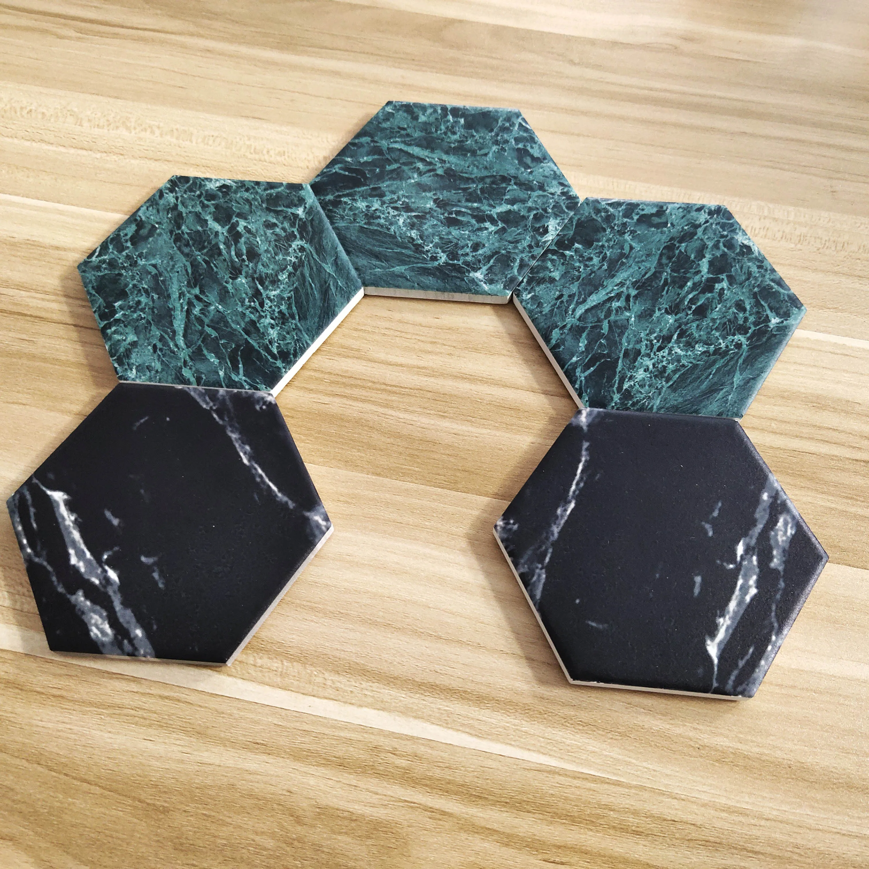 XS ltd. 2024 New Design Marble Sand Stone Beer Cup Mat Black Green Marble Coaster with Holder Water Absorbent Mug Mat