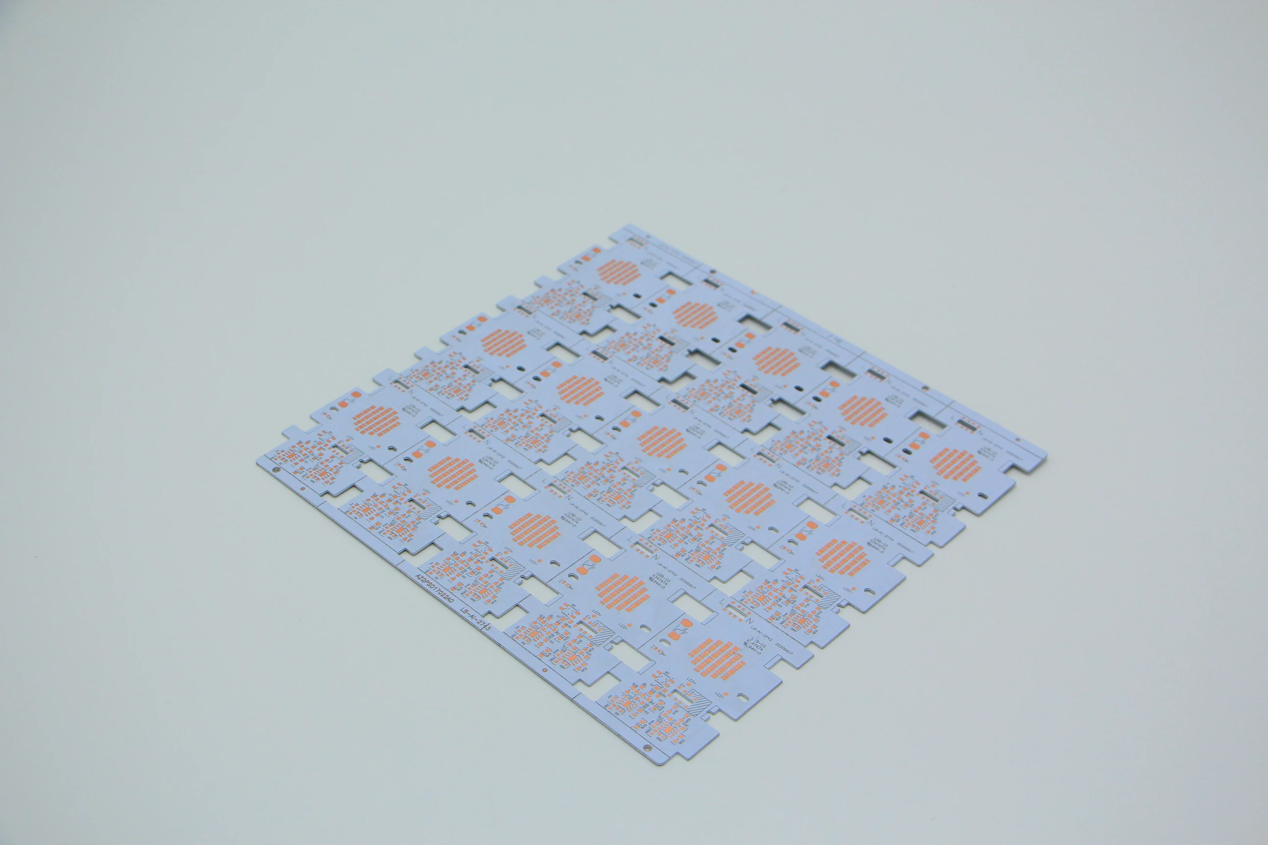 Custom  LED PCB  Manufacturer With PCB Schematic Design and layout services CEM-1PCB