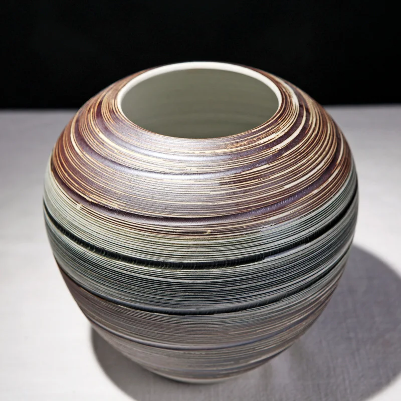 Jingdezhen Ceramic antique vase carving, old style flower arrangement, home decoration