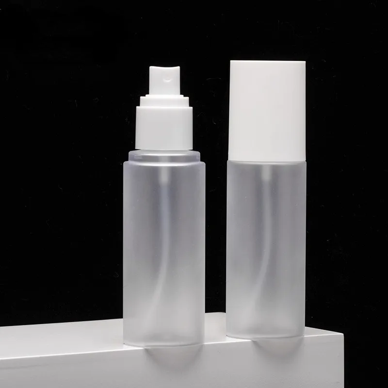 Empty fine mist PET 100ml frosted clear plastic spray bottle for cosmetic packaging