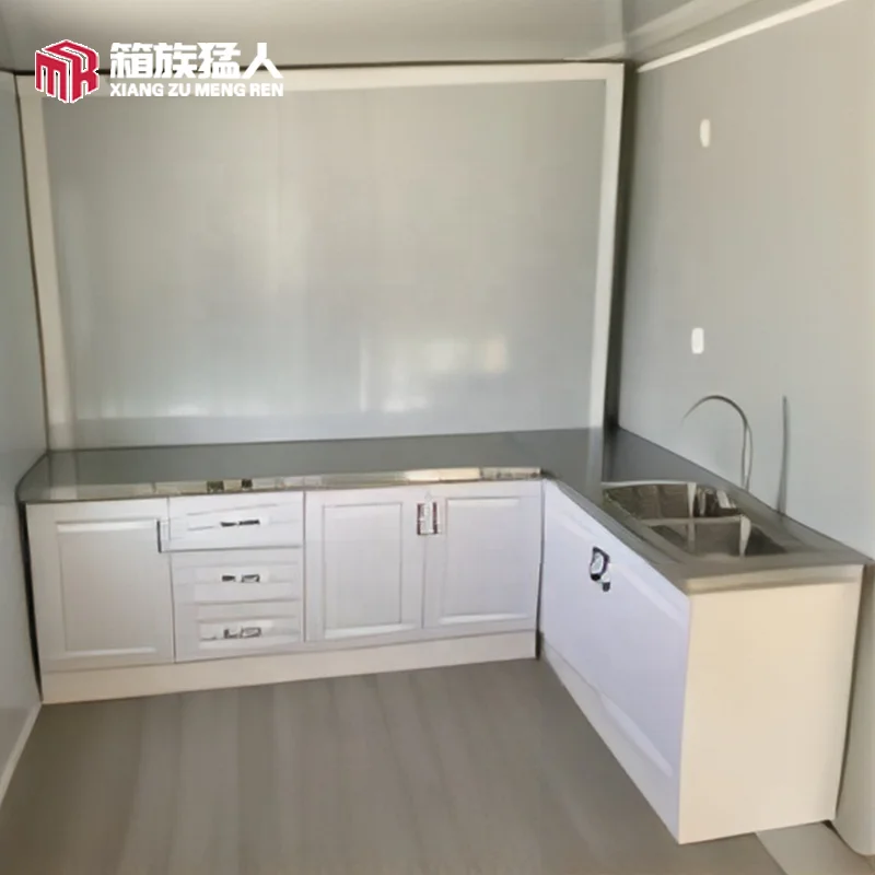 Modern 20ft Container Home Factory Price Hotel Pod Chassis Camping Mobile Tiny Home on Wheels Trailer Bathroom Apartment Use