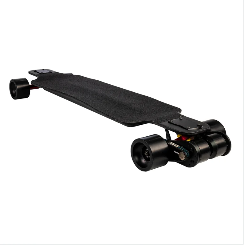 Low MOQ Custom 324Wh Carbon Electric Skateboard 3000W Electric Skateboard Brushless Motor Fast Electric Skateboard 45Km