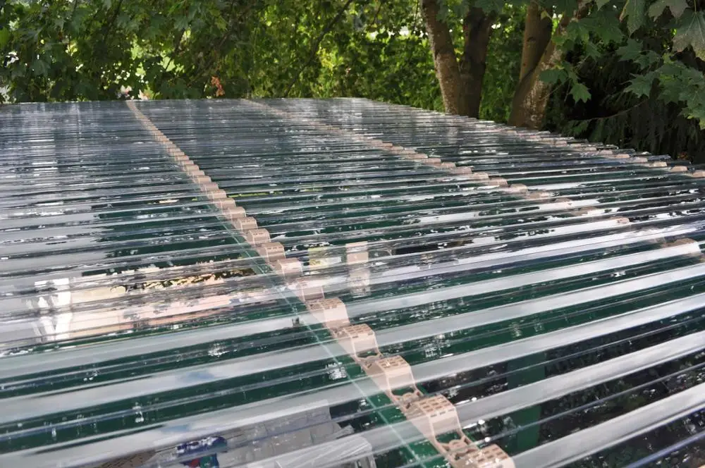 corrugated multiwall translucent polycarbonate sheets