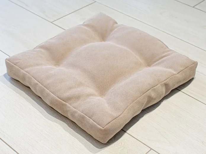 Modern Furniture Plywood Cat Toilet Cat Litter Box Enclosure With Litter Box And Spatula Modern Pet House For Cat Furniture