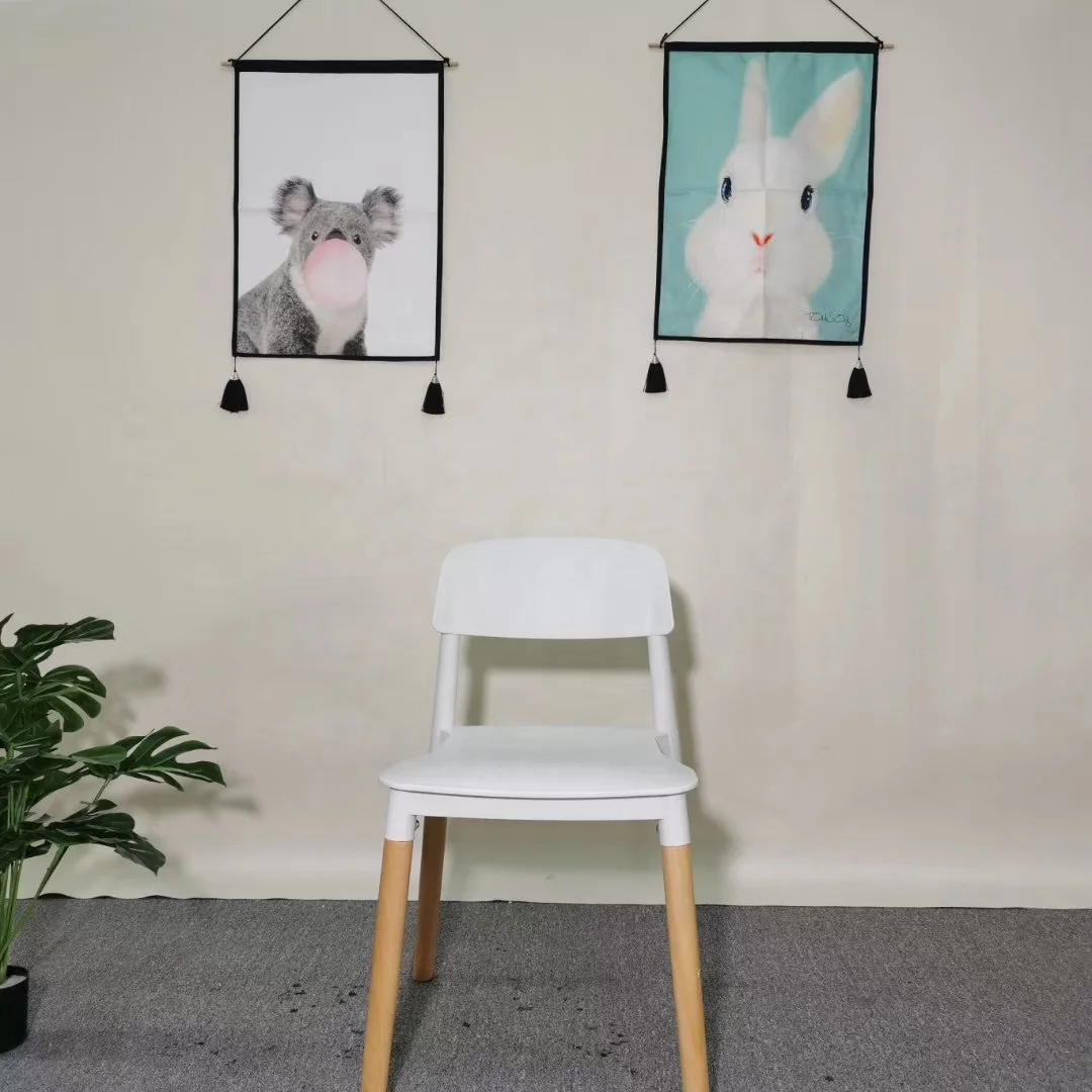 
Fashion Design Hot Selling Plastic PP Chairs With wood leg Chair in Furniture 