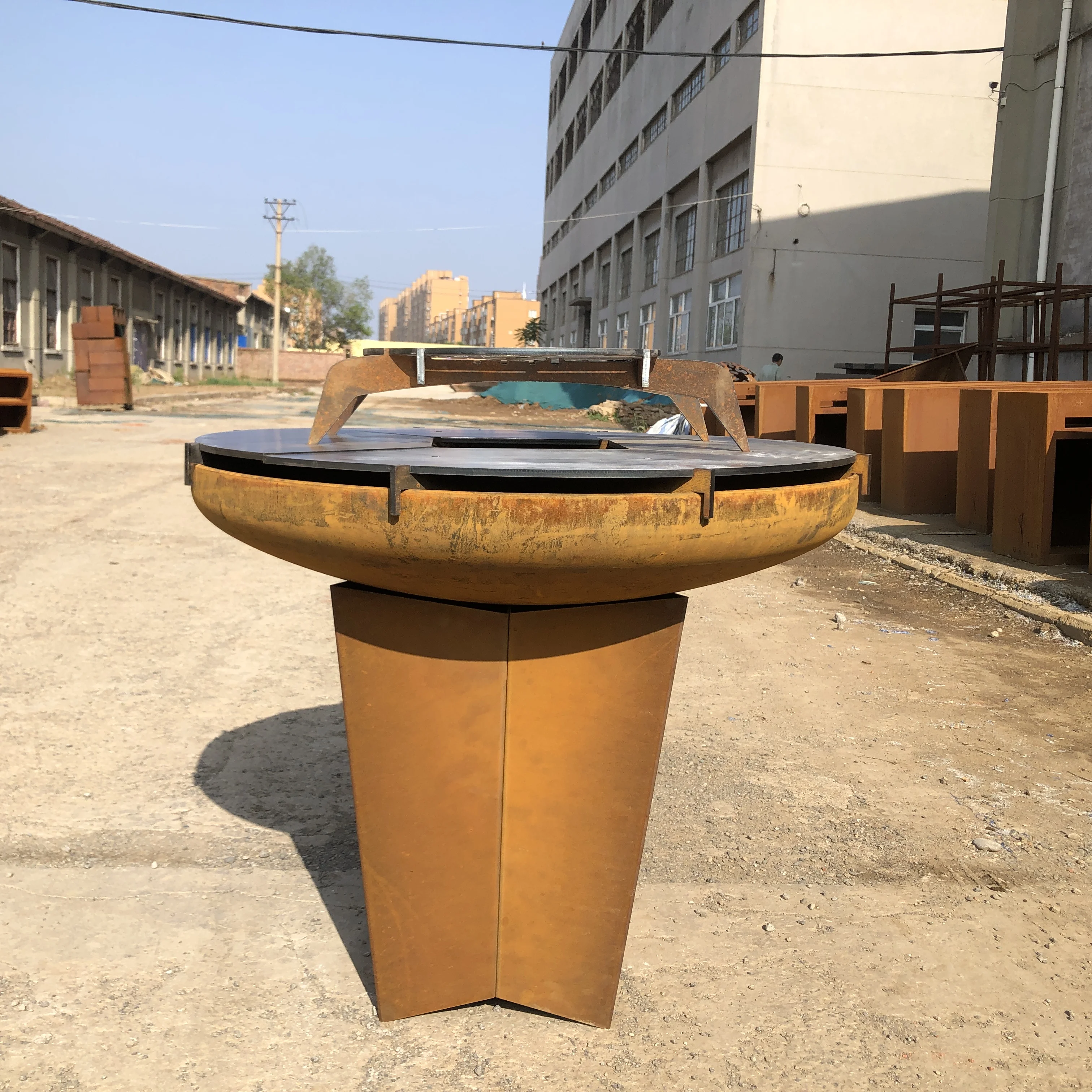 Открытый барбекю Corten стальной камин гриль дровяной