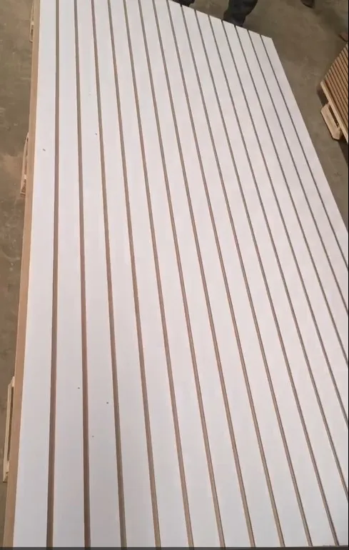 1220x2440 Grooved Slotted MDF Aluminum panels Slat Wall Decorative Slatwall for Store Display