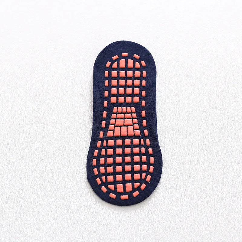 China Factory Custom Logo Gold Stamping  Embroidery Cotton Yoga Non-slip Sports Anti Slip Trampoline Sports Socks