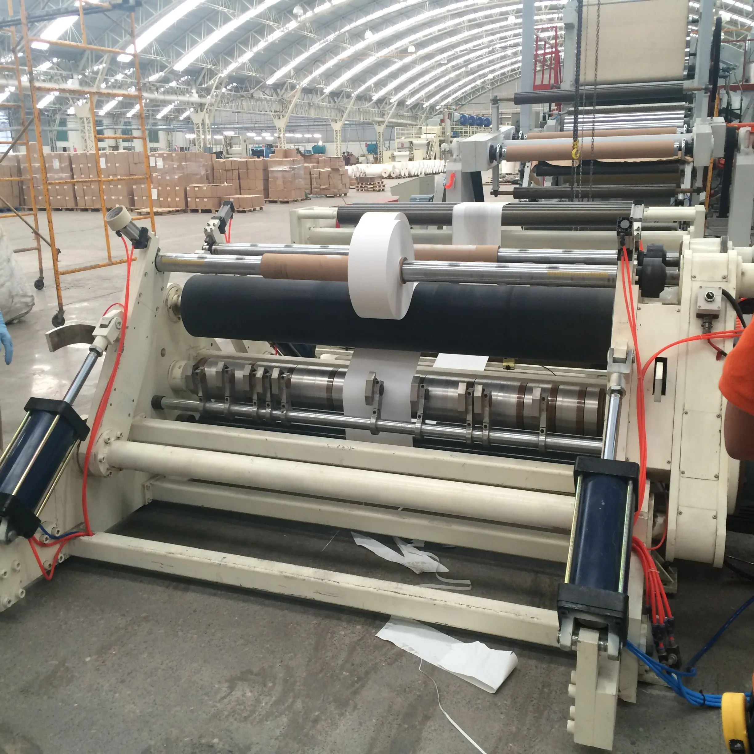 Барабанная перемоточная машина Jumbo Roll to