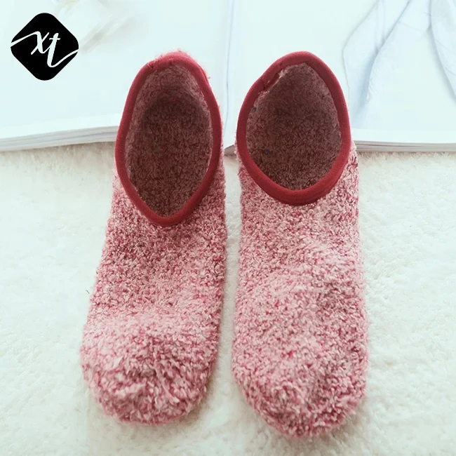 Cozy Fuzzy Winter Women Girl Yoga Fluffy No Show House Floor Socks with non slip sole