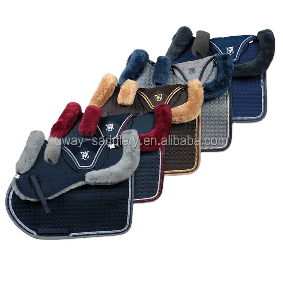 Horse saddle pad set