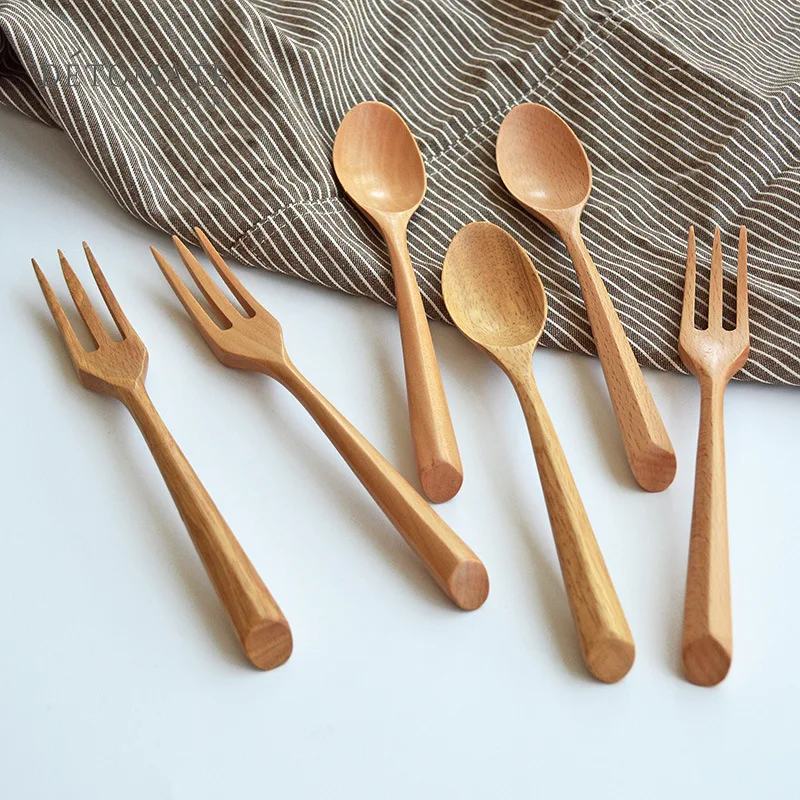 Japanese creative triangle handle wooden spoon and fork set dessert wooden spoon, wood fork, wood tableware