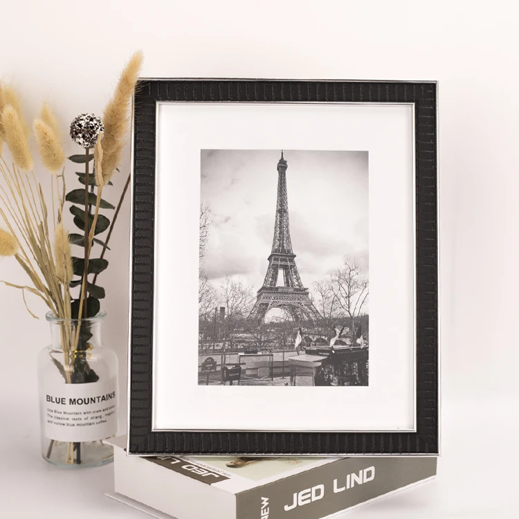 Fashion custom photo frame artwork plastic vintage photo frame decorations
