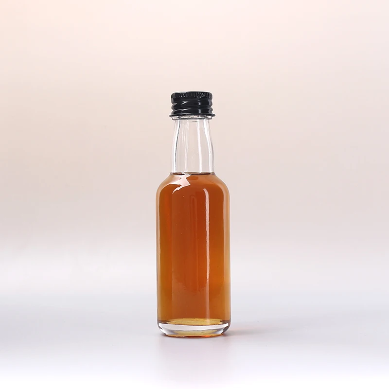 Mini Empty 50ml Vodka Glass Liquor Wine Spirit Bottle with Lid for Brandy Whisky